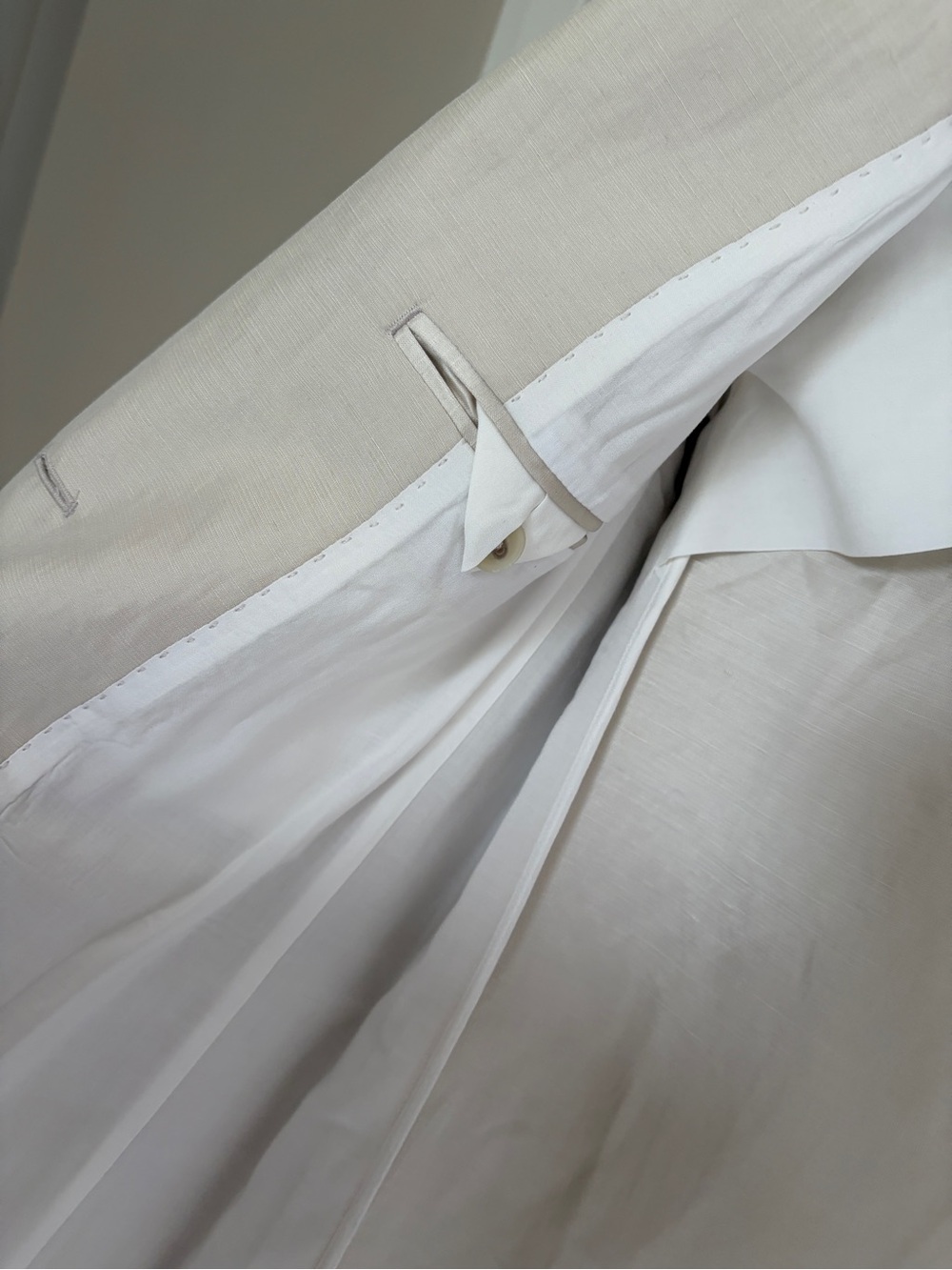 Babaton Light Cream Classic Tailored Blazer - Picture 8 of 9